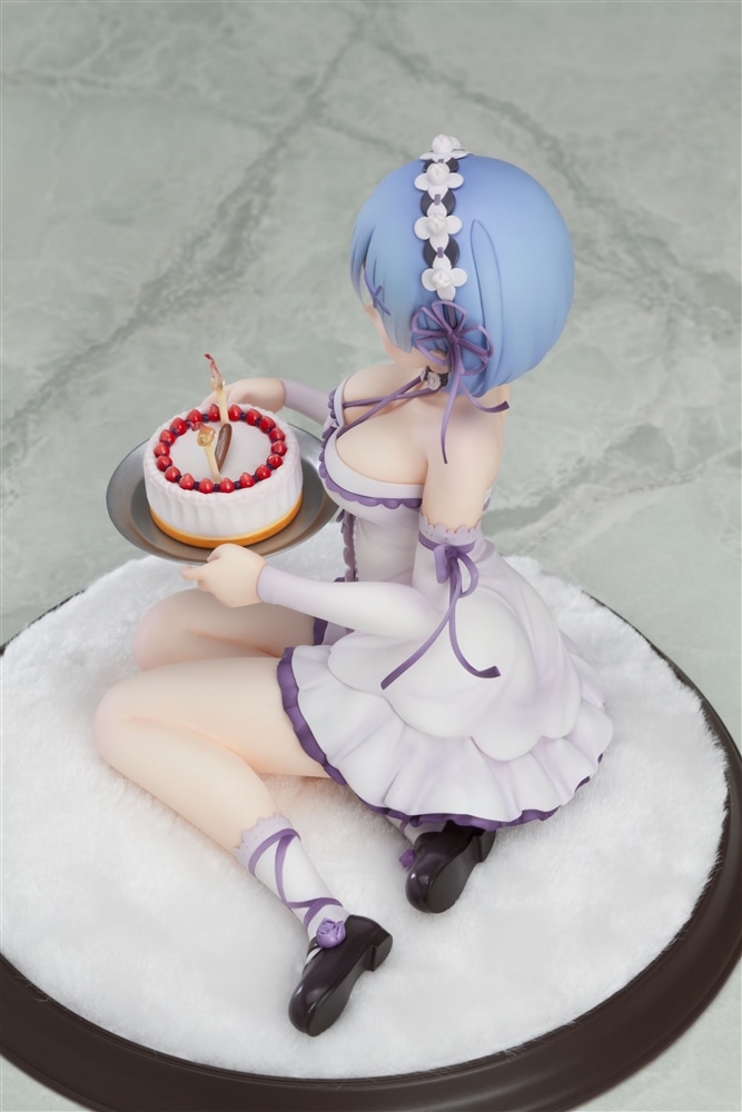 Re:ゼロから始める異世界生活」レム・バースデーケーキVer.　1/7スケールフィギュア