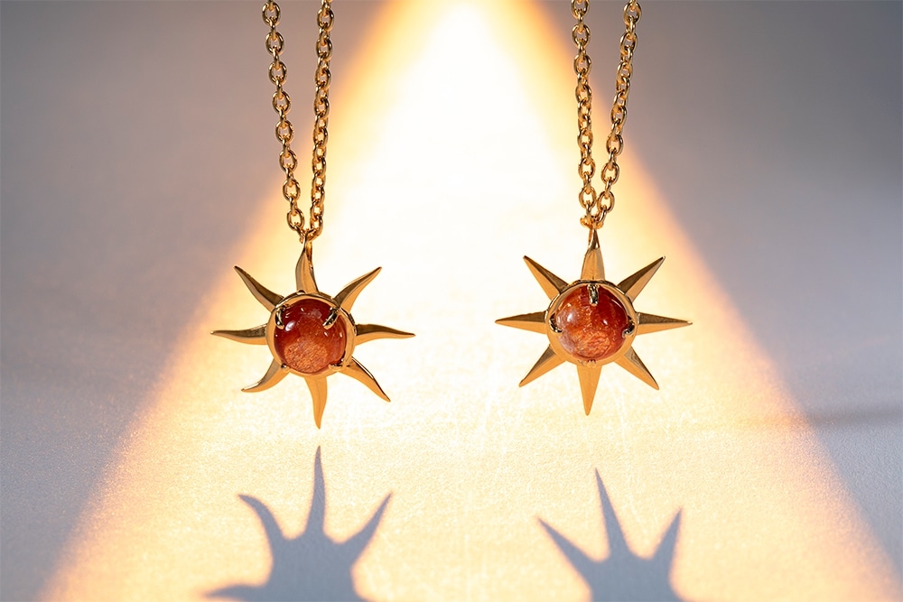 宇咲愛 twin sun pendants 双子の太陽ペンダント