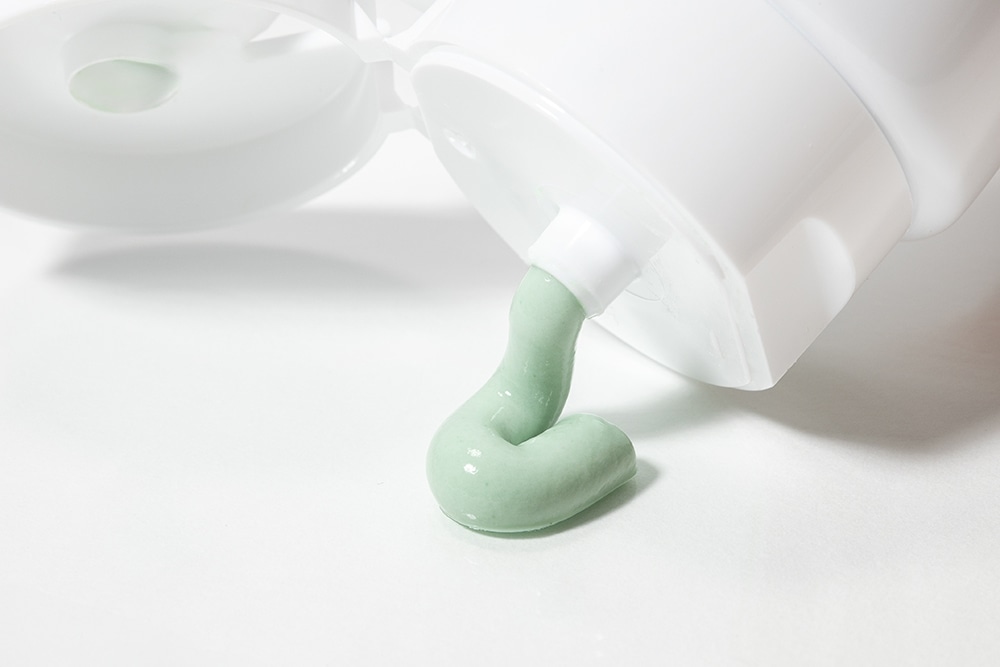 まさよ　お口よろこぶ　女神の艶美　歯みがき