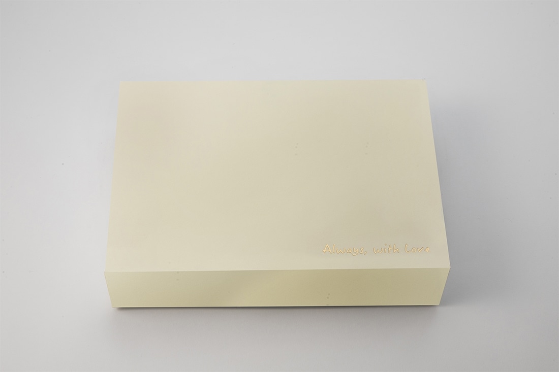 【数量限定】はせくらみゆき　直筆サイン入り書籍＆ミニトートバッグ＆クロスセット（特製ボックス梱包・メッセージカード付き）