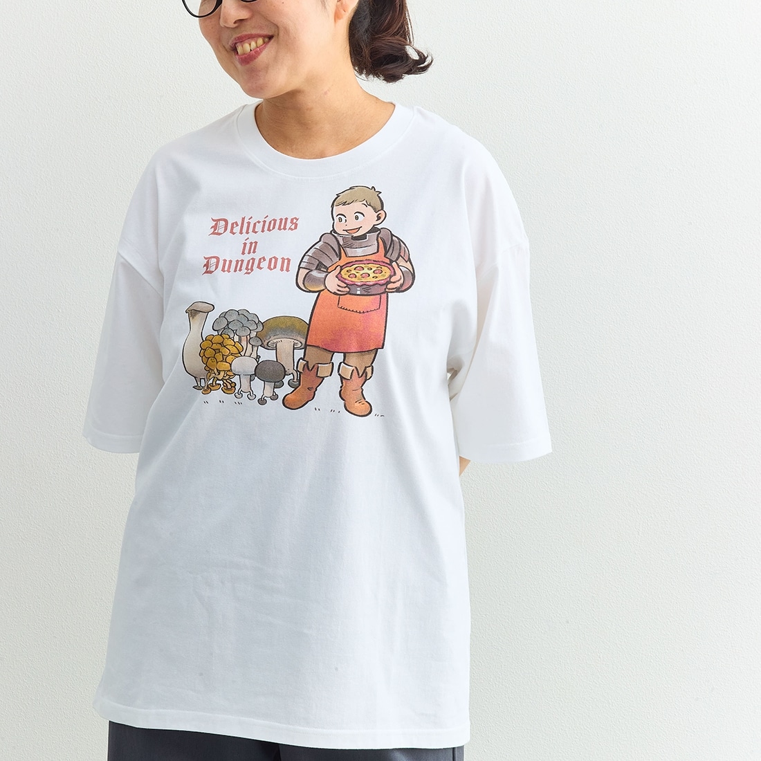 【二次受注】「公式レシピブック おうちで作れるダンジョン飯」九井諒子描き下ろし　Tシャツ（ライオス）