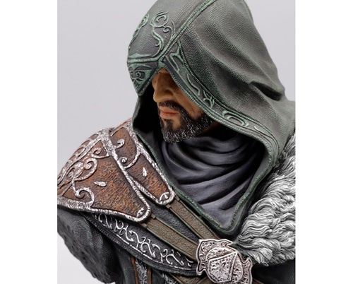 アサシン クリード　リベレーション　エツィオ胸像フィギュア