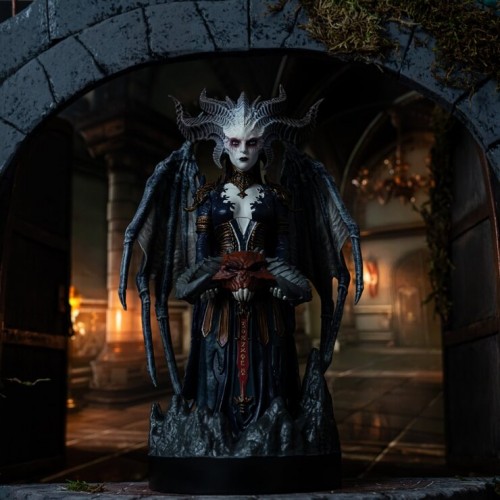 【Diablo IV:】"リリス" ケーブルガイズ コントローラ＆スマホスタンド※2025年11月中旬出荷分