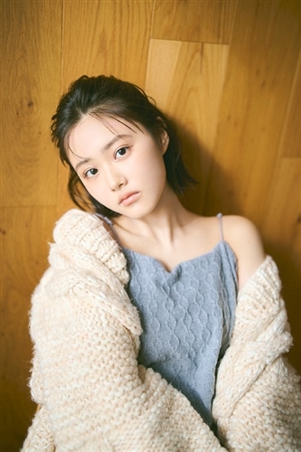 原菜乃華カレンダー 2026.04-2027.03: 本・コミック・雑誌 | カドスト