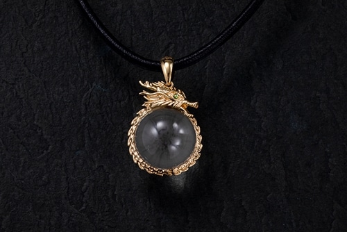 SHINGO クリスタル龍神ネックレス ゴールド（グリーンダイヤモンド）