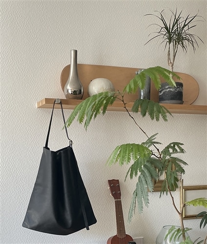 杉山律子　スクエアレザーバッグ ブラック