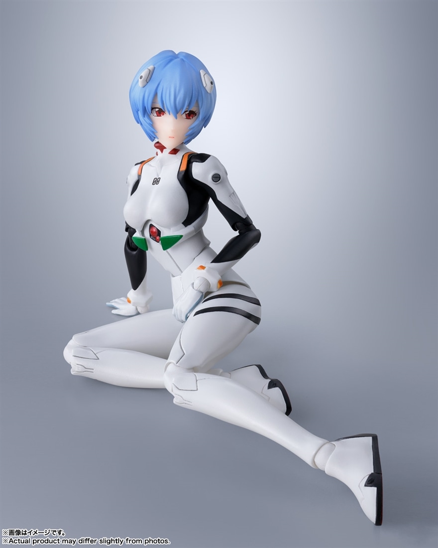 ヱヴァンゲリヲン新劇場版 S.H.Figuarts 綾波レイ: フィギュア