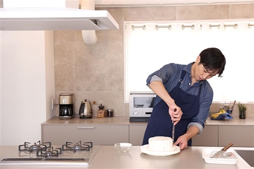 オリジナルエプロン付特別版】俺とスイーツ ～家族のためのお菓子作り