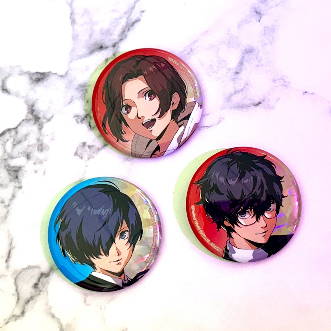 P5X 1周年記念イラスト 缶バッジ（単品）(単品): グッズ・文具