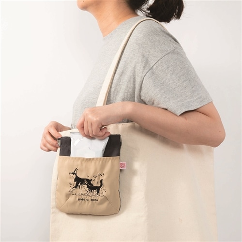 ドベとノラ　おさんぽポーチ