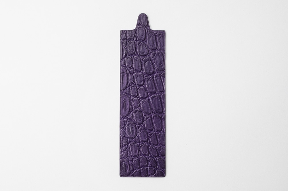 藤本さきこ　クロコダイルブックマーク【オーベルジーヌ（紫）×グレージュ】
