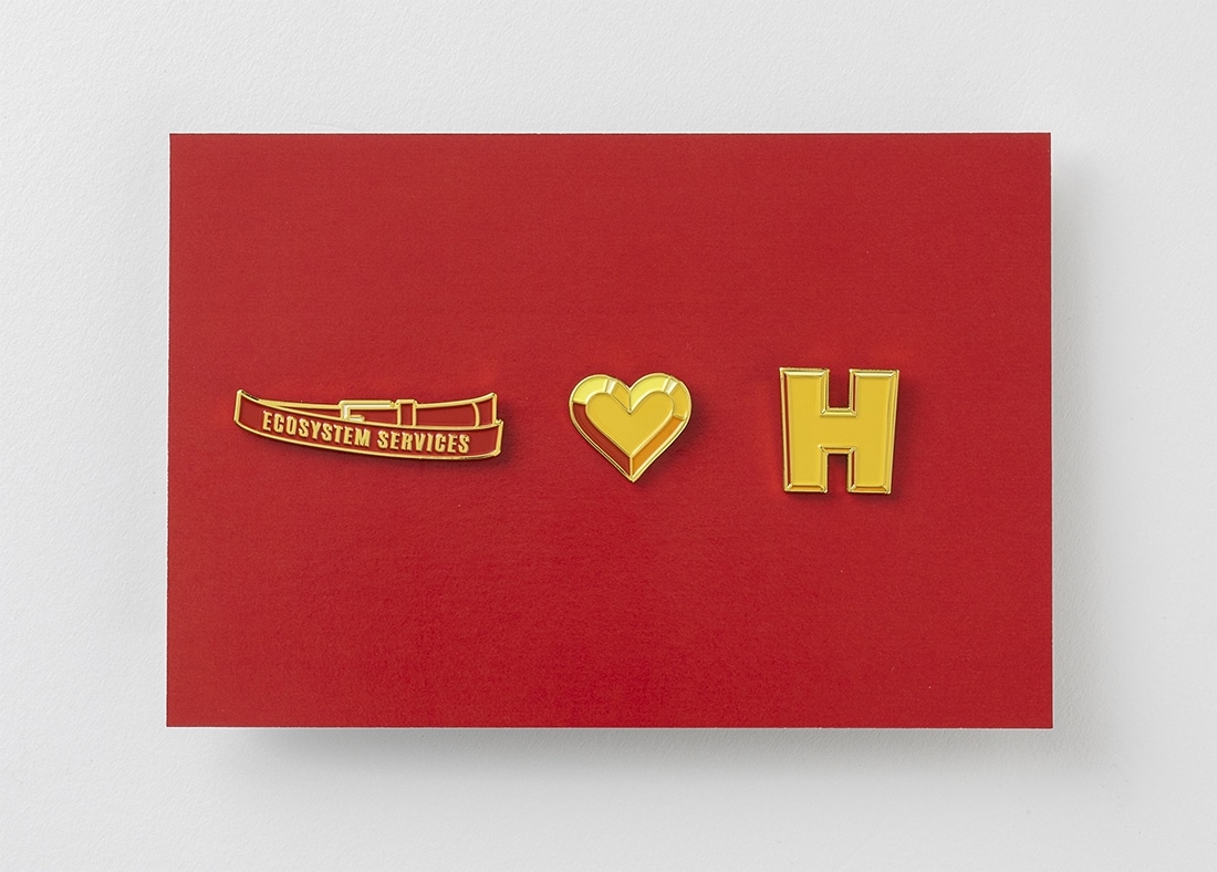 ヘアピンまみれ【出版記念】オリジナルピンバッジ　3個セット