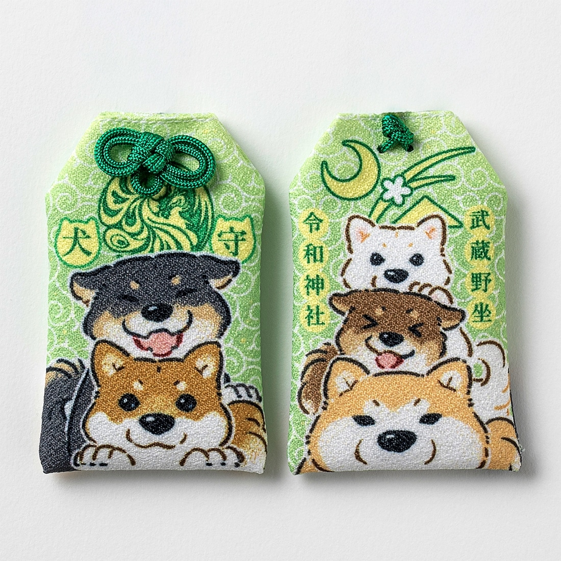 ドベとノラ　御守り 柴犬と秋田犬