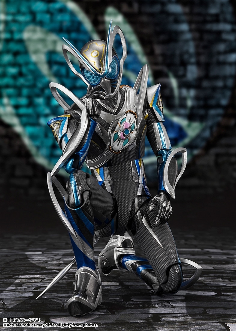 仮面ライダーマイス S.H.Figuarts 仮面ライダーマイス（初回生産）
