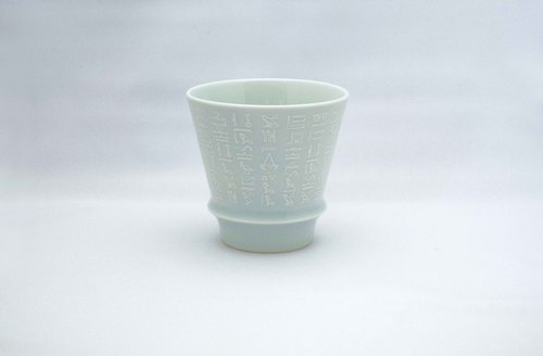 アサシン クリード　オリジンズ　有田焼グラス　青磁/ヒエログリフ※2025年11月中旬出荷分 青磁/ヒエログリフ