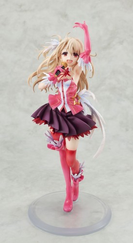 イリヤスフィール・フォン・アインツベルン Prisma☆Klangfest1/7スケールフィギュア(再販・2020年3月以降出荷)