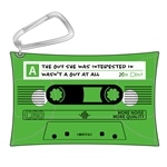 気になってる人が男じゃなかった　カラビナ付きクリアポーチ