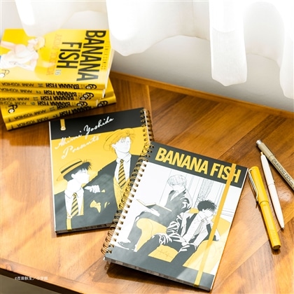 BANANA FISH バンド付きダブルリングノート