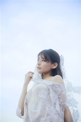 【カドスト限定】似鳥沙也加 フォトブック