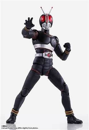 仮面ライダーBLACK S.H.Figuarts（真骨彫製法） キングストーンフラッシュエディション（初回限定台座付属）