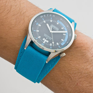 OUTDOOR PRODUCTS ナイロンベルトウォッチブルー