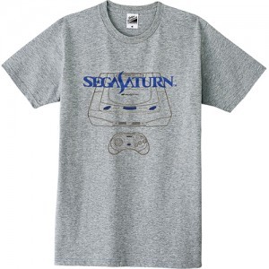 「セガサターン」ハードTシャツLサイズ ※2025年11月中旬出荷分