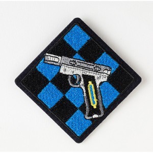 【EMooooN】ペルソナシリーズ25周年記念　刺繍バッジ 召喚器