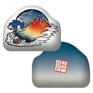 「和ソニック」富嶽景 赤富士之図 ダイカットクッション※2025年11月中旬出荷分